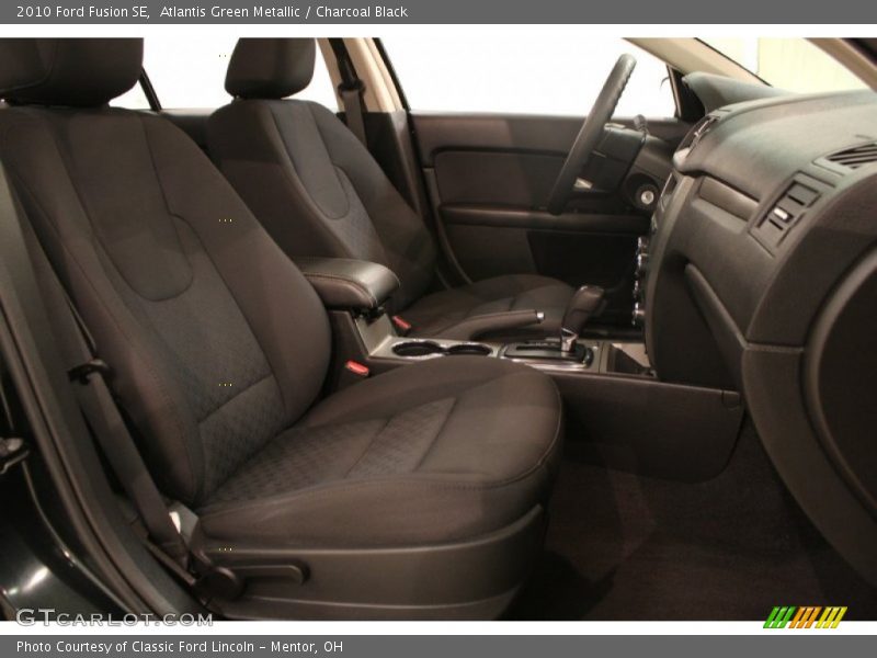 Atlantis Green Metallic / Charcoal Black 2010 Ford Fusion SE