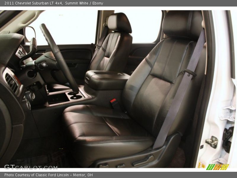 Summit White / Ebony 2011 Chevrolet Suburban LT 4x4