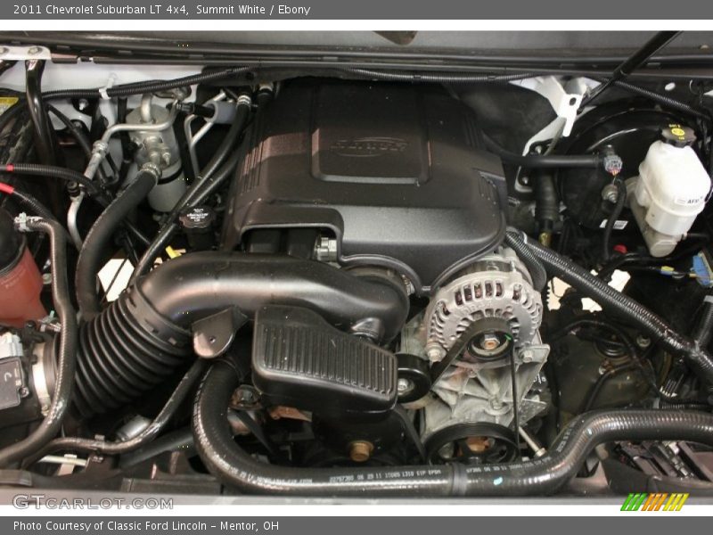 Summit White / Ebony 2011 Chevrolet Suburban LT 4x4