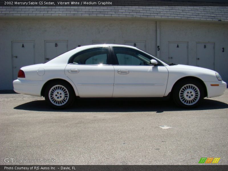 Vibrant White / Medium Graphite 2002 Mercury Sable GS Sedan