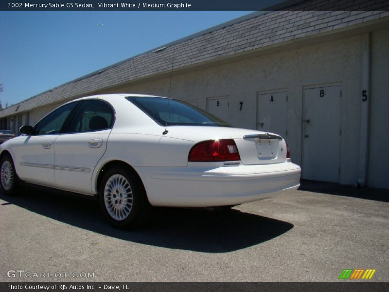 Vibrant White / Medium Graphite 2002 Mercury Sable GS Sedan