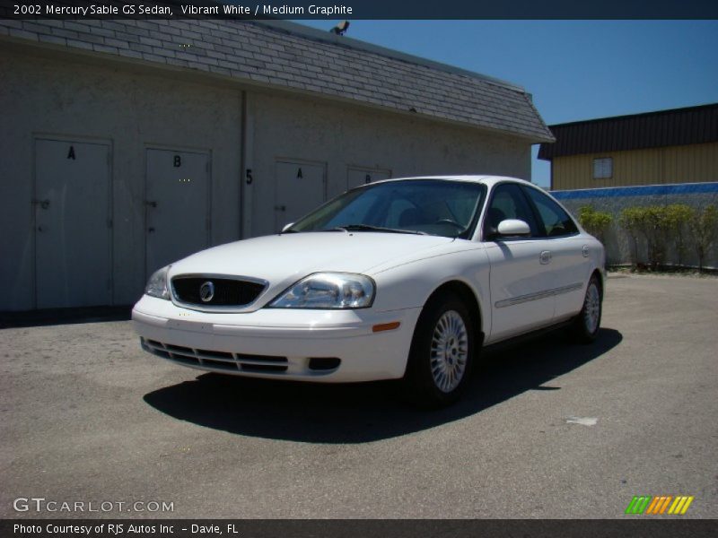Vibrant White / Medium Graphite 2002 Mercury Sable GS Sedan