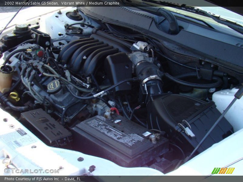 Vibrant White / Medium Graphite 2002 Mercury Sable GS Sedan