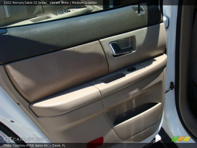 Vibrant White / Medium Graphite 2002 Mercury Sable GS Sedan