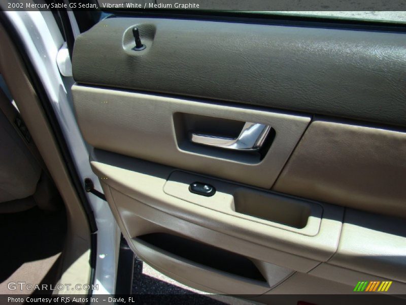 Vibrant White / Medium Graphite 2002 Mercury Sable GS Sedan