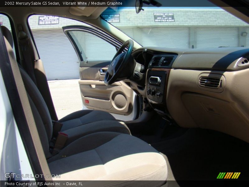Vibrant White / Medium Graphite 2002 Mercury Sable GS Sedan