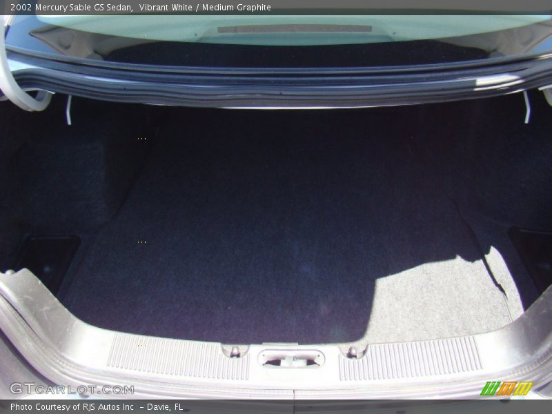 Vibrant White / Medium Graphite 2002 Mercury Sable GS Sedan