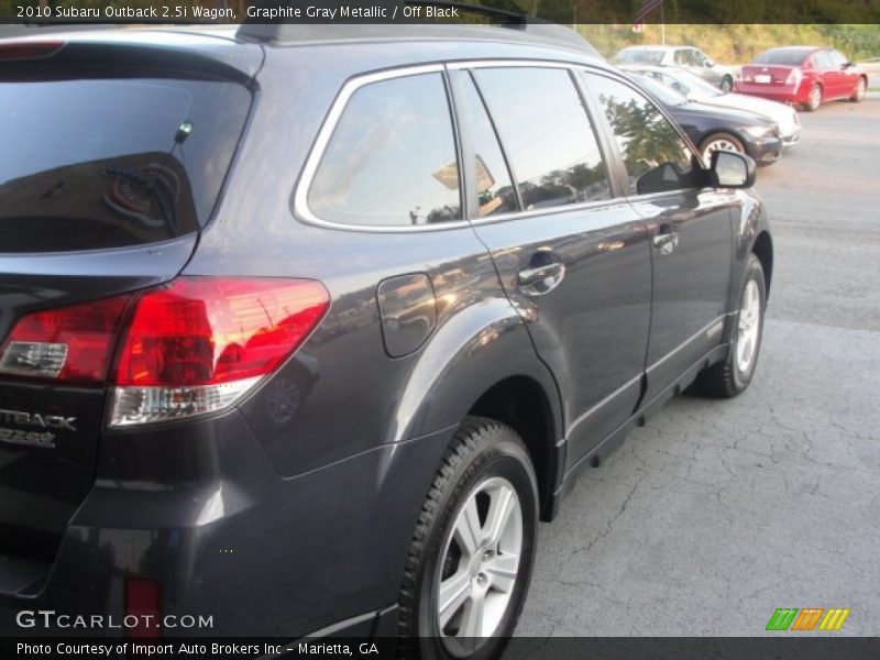 Graphite Gray Metallic / Off Black 2010 Subaru Outback 2.5i Wagon