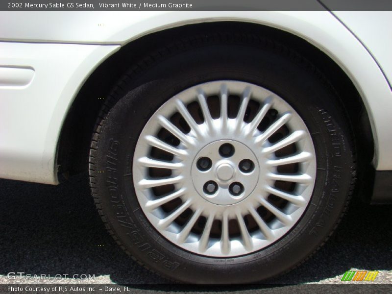Vibrant White / Medium Graphite 2002 Mercury Sable GS Sedan