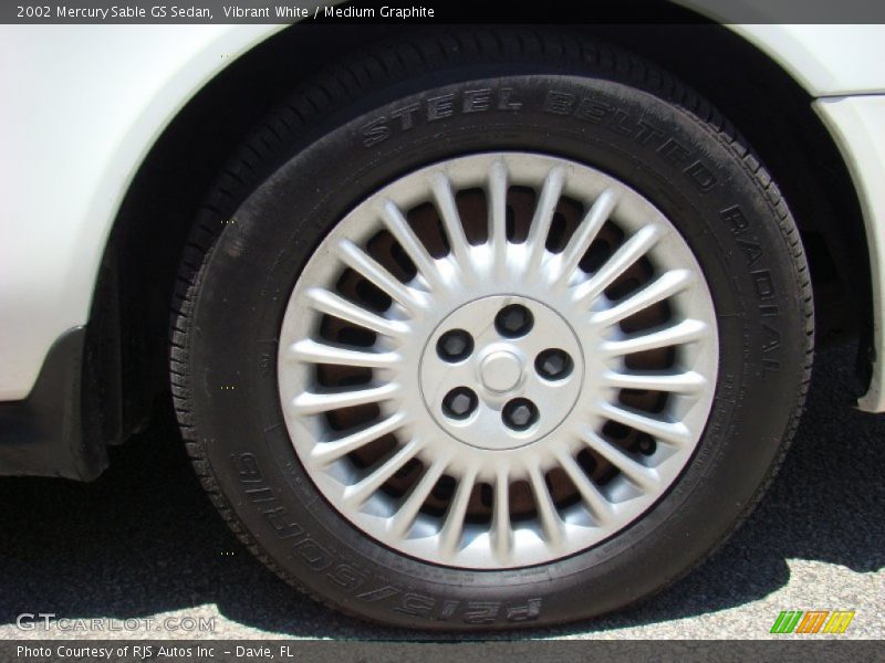 Vibrant White / Medium Graphite 2002 Mercury Sable GS Sedan