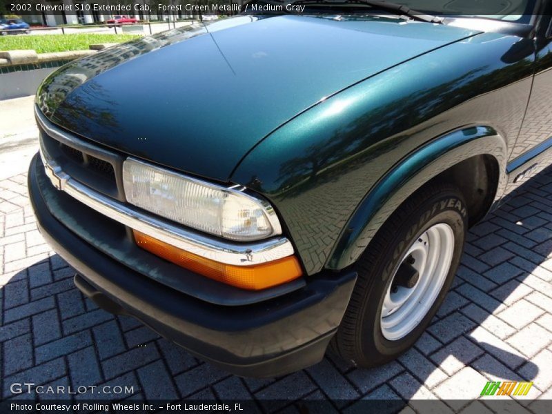 Forest Green Metallic / Medium Gray 2002 Chevrolet S10 Extended Cab