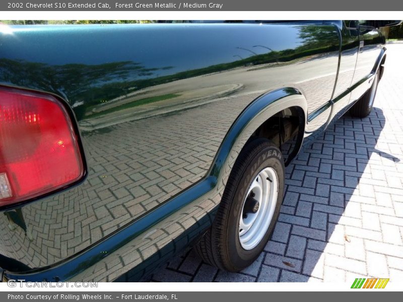 Forest Green Metallic / Medium Gray 2002 Chevrolet S10 Extended Cab