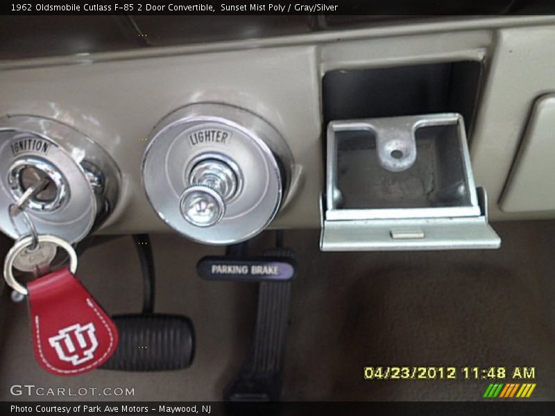 Controls of 1962 Cutlass F-85 2 Door Convertible