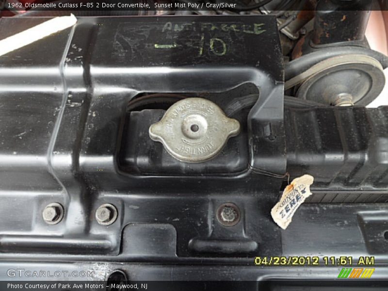 Sunset Mist Poly / Gray/Silver 1962 Oldsmobile Cutlass F-85 2 Door Convertible