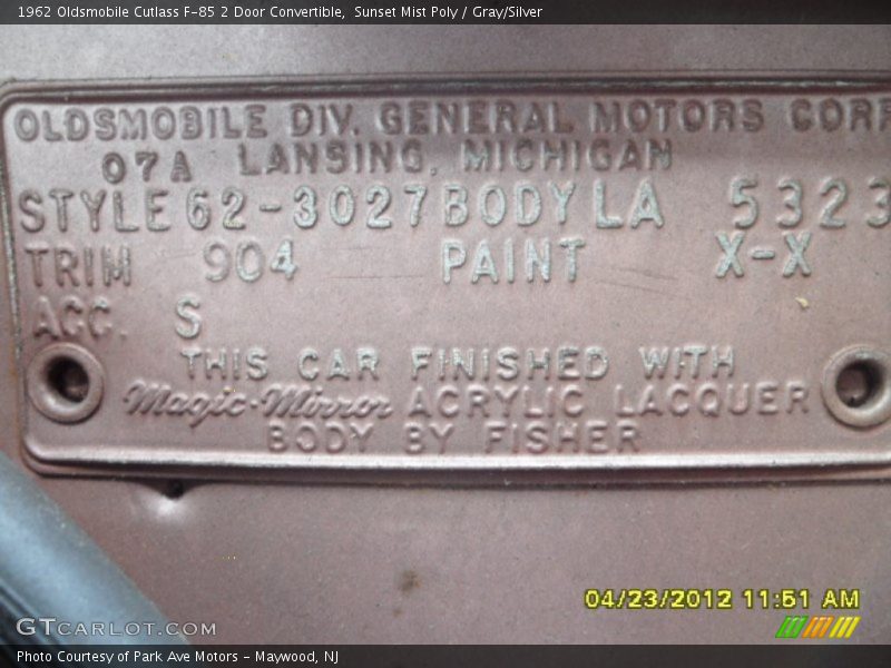 X-X - 1962 Oldsmobile Cutlass F-85 2 Door Convertible