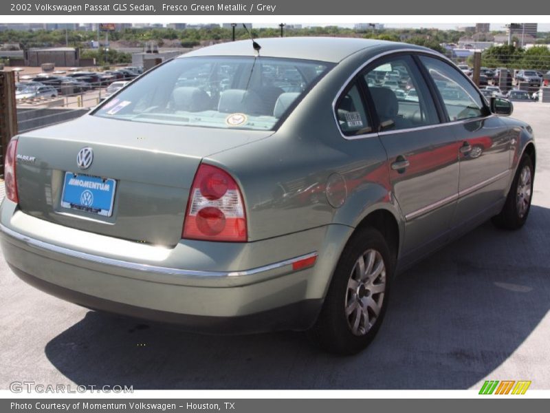 Fresco Green Metallic / Grey 2002 Volkswagen Passat GLS Sedan