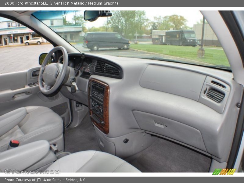 Silver Frost Metallic / Medium Graphite 2000 Ford Windstar SEL
