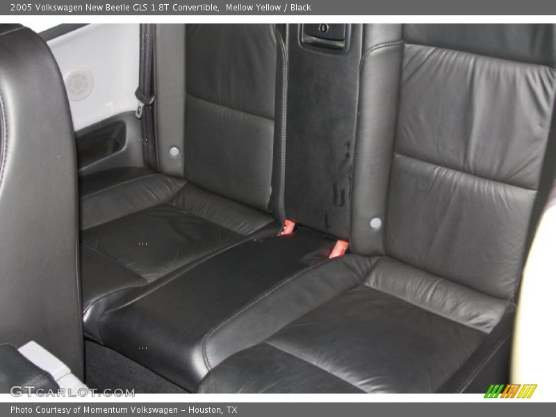 Mellow Yellow / Black 2005 Volkswagen New Beetle GLS 1.8T Convertible