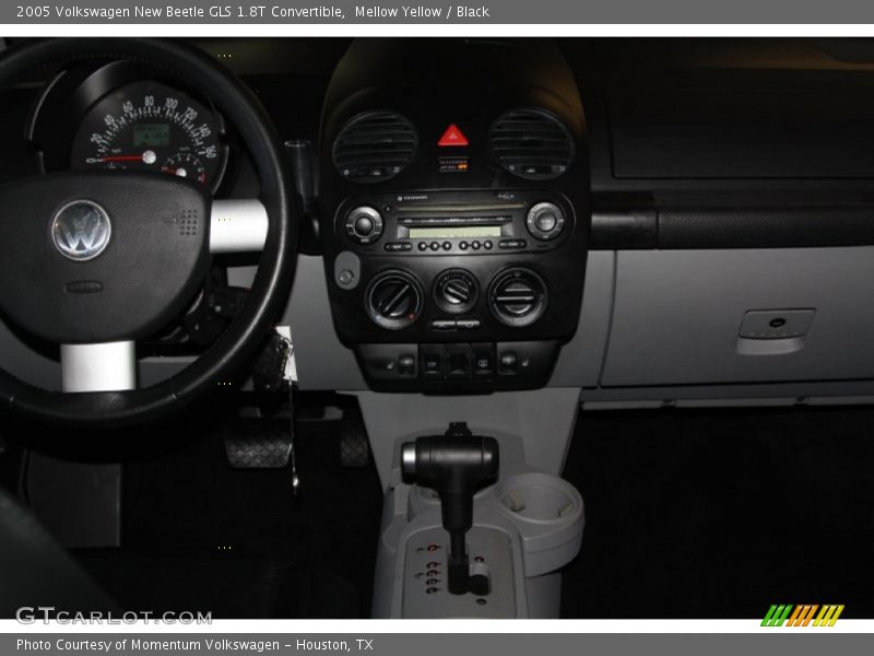 Mellow Yellow / Black 2005 Volkswagen New Beetle GLS 1.8T Convertible