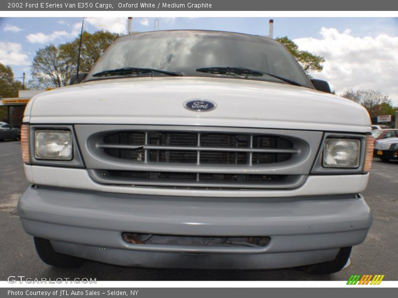 Oxford White / Medium Graphite 2002 Ford E Series Van E350 Cargo