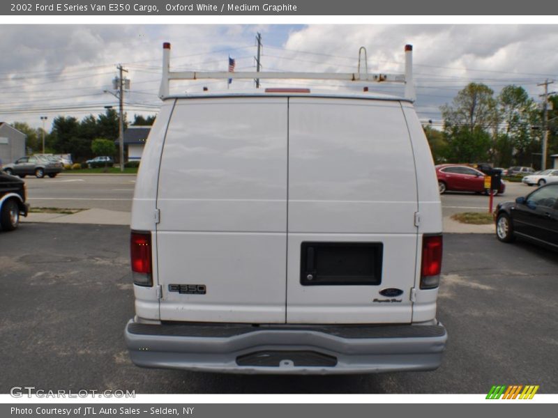 Oxford White / Medium Graphite 2002 Ford E Series Van E350 Cargo