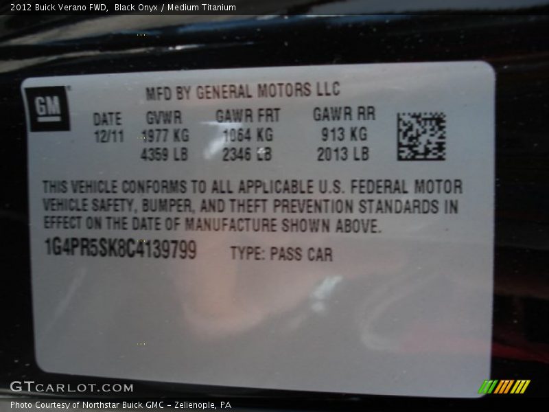 Black Onyx / Medium Titanium 2012 Buick Verano FWD