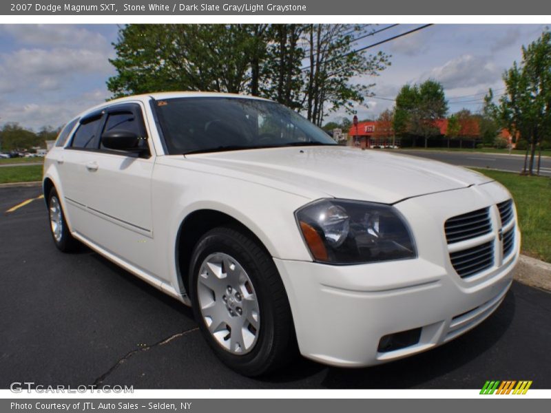 Stone White / Dark Slate Gray/Light Graystone 2007 Dodge Magnum SXT