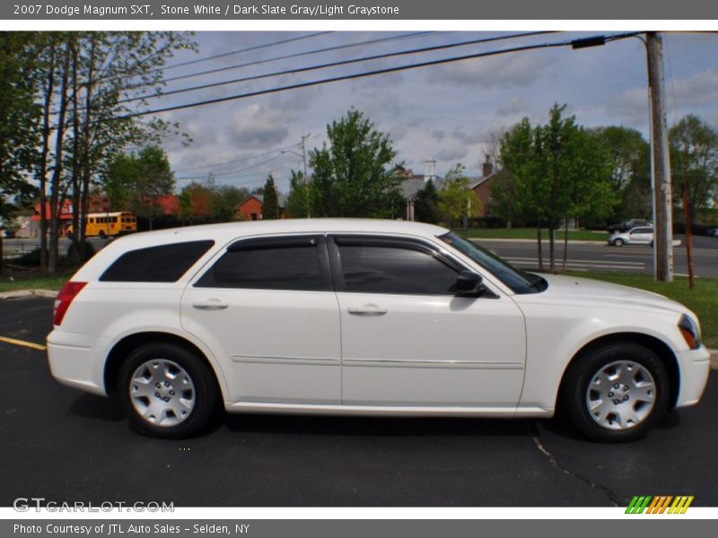 Stone White / Dark Slate Gray/Light Graystone 2007 Dodge Magnum SXT