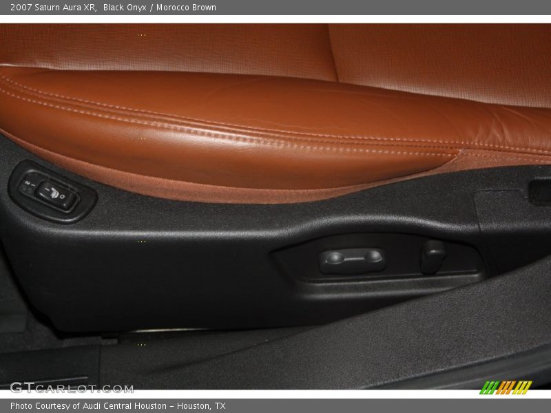 Black Onyx / Morocco Brown 2007 Saturn Aura XR
