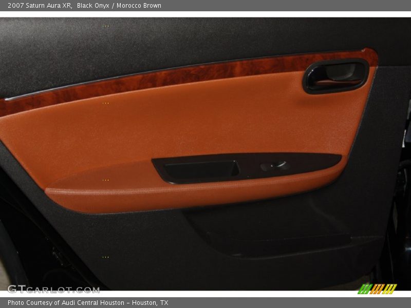Black Onyx / Morocco Brown 2007 Saturn Aura XR