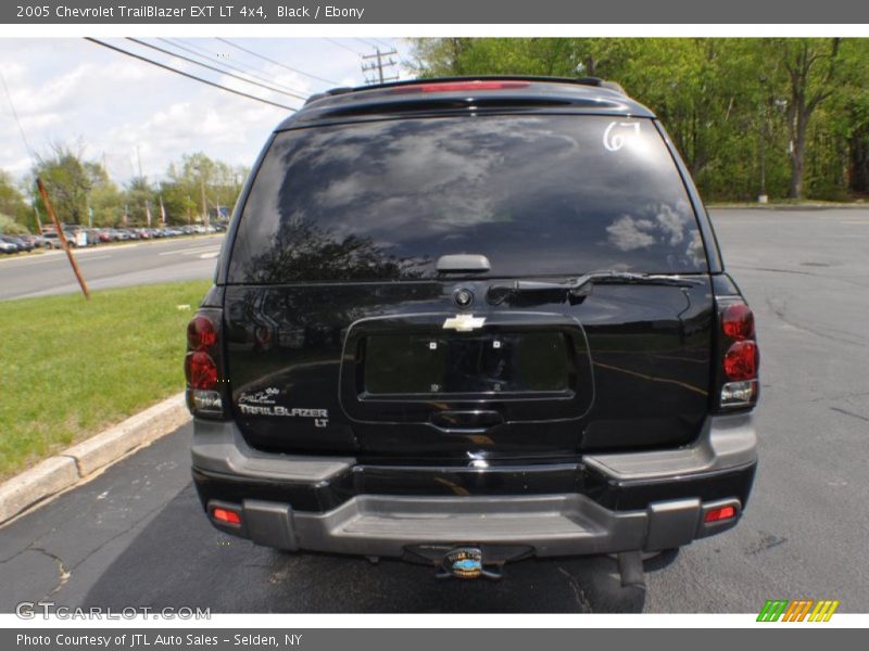 Black / Ebony 2005 Chevrolet TrailBlazer EXT LT 4x4