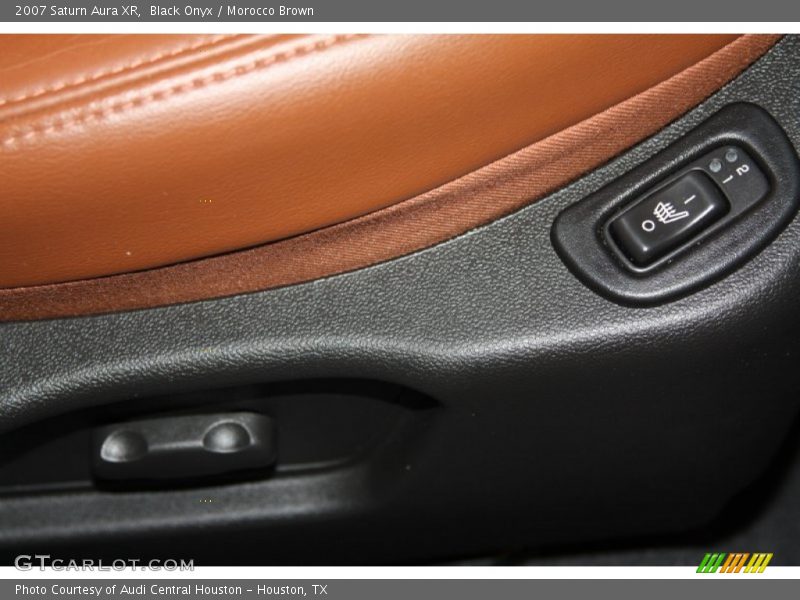 Black Onyx / Morocco Brown 2007 Saturn Aura XR