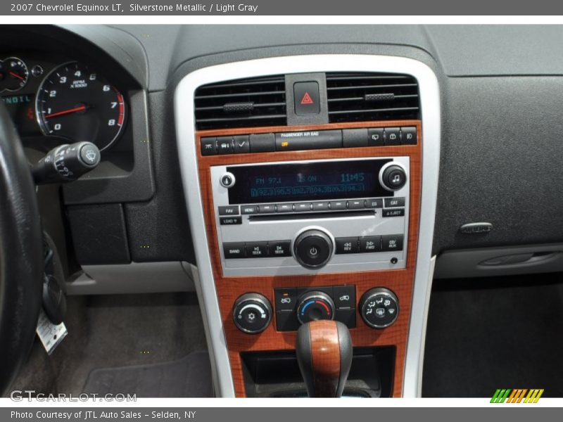 Silverstone Metallic / Light Gray 2007 Chevrolet Equinox LT