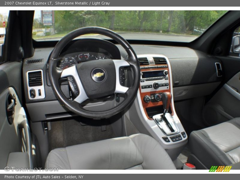 Silverstone Metallic / Light Gray 2007 Chevrolet Equinox LT