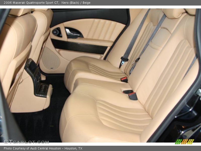 Rear Seat of 2006 Quattroporte Sport GT