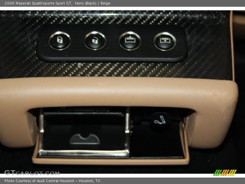 Nero (Black) / Beige 2006 Maserati Quattroporte Sport GT