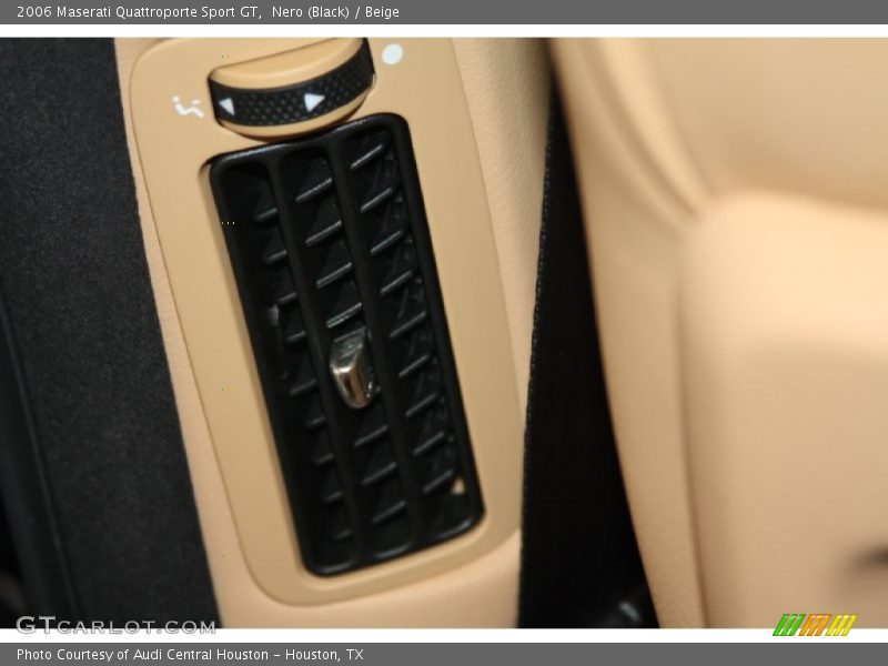 Nero (Black) / Beige 2006 Maserati Quattroporte Sport GT
