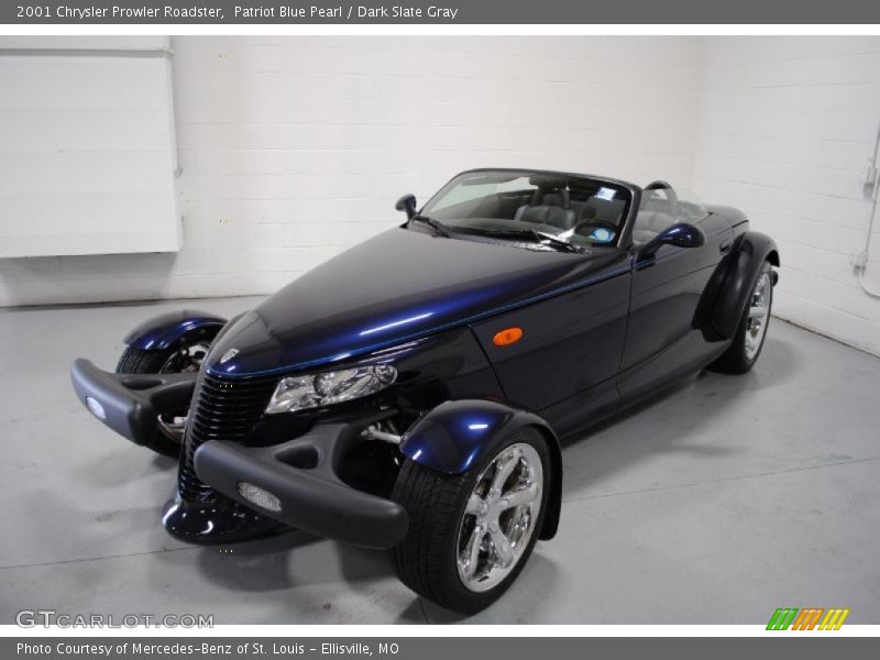 Front 3/4 View of 2001 Prowler Roadster