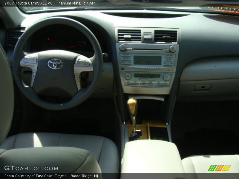 Titanium Metallic / Ash 2007 Toyota Camry XLE V6