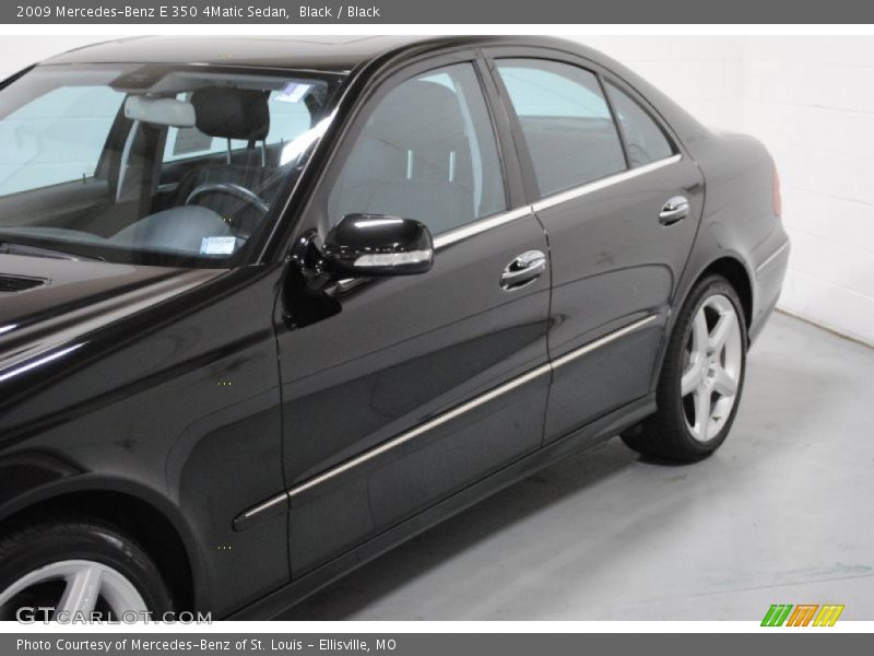 Black / Black 2009 Mercedes-Benz E 350 4Matic Sedan