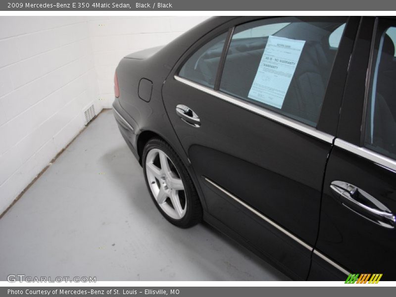 Black / Black 2009 Mercedes-Benz E 350 4Matic Sedan