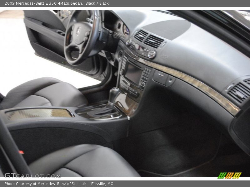 Black / Black 2009 Mercedes-Benz E 350 4Matic Sedan