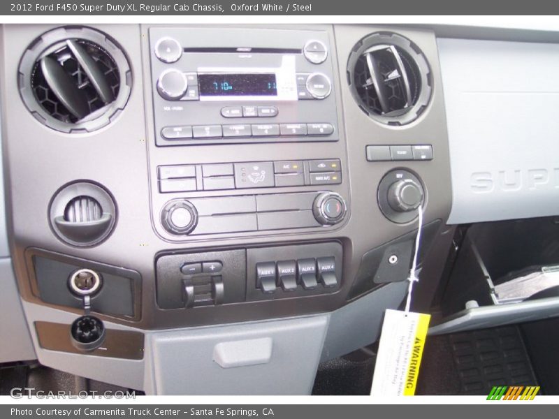 Controls of 2012 F450 Super Duty XL Regular Cab Chassis