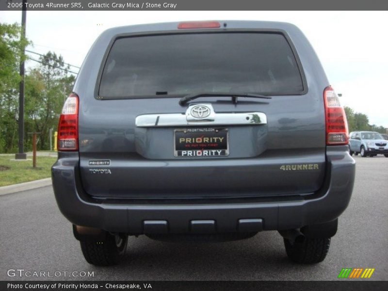 Galactic Gray Mica / Stone Gray 2006 Toyota 4Runner SR5