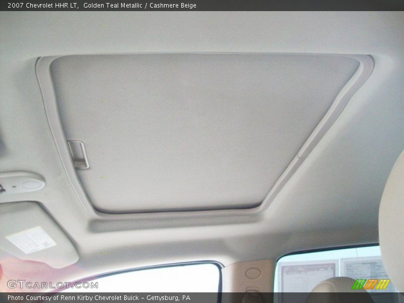 Sunroof of 2007 HHR LT