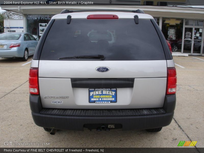 Silver Birch Metallic / Graphite 2004 Ford Explorer XLS 4x4