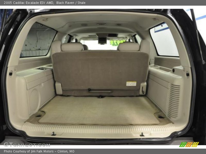 Black Raven / Shale 2005 Cadillac Escalade ESV AWD