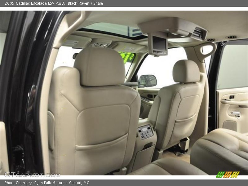 Black Raven / Shale 2005 Cadillac Escalade ESV AWD