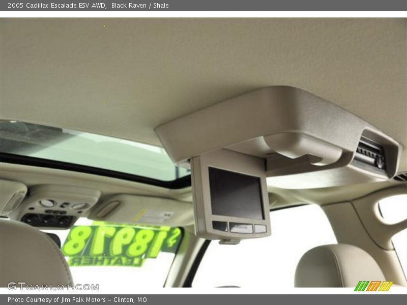 Black Raven / Shale 2005 Cadillac Escalade ESV AWD