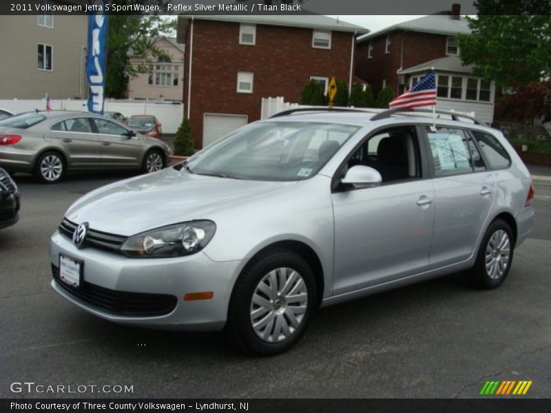 Reflex Silver Metallic / Titan Black 2011 Volkswagen Jetta S SportWagen